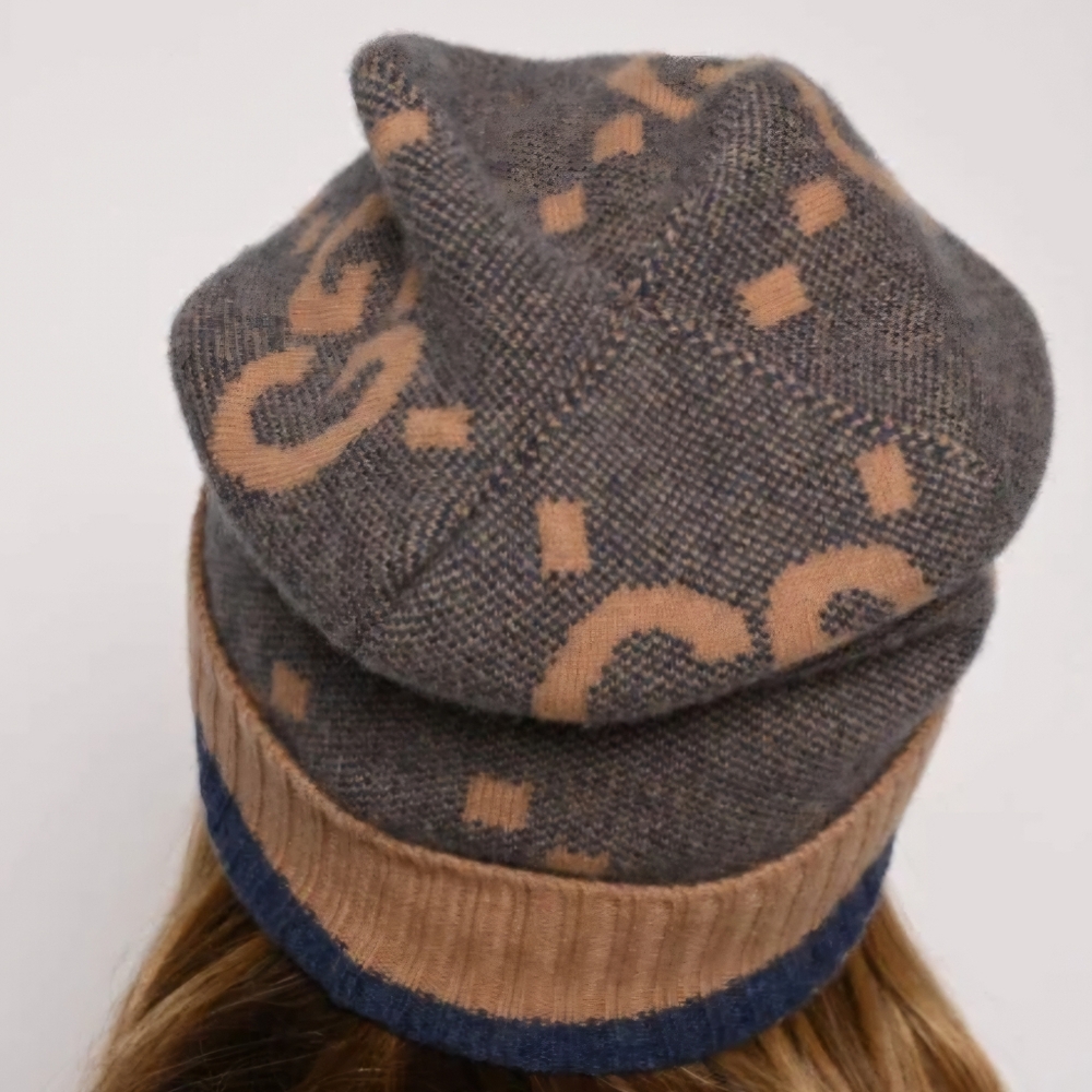 Like new Gucci Cashmere hat